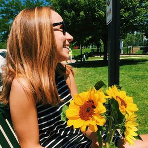 Meet your Posher, Laura